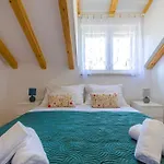 Cozy Stone House Close To The *