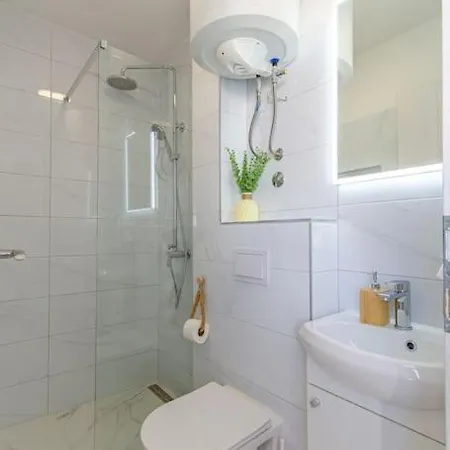 Ferienhaus Cozy Stone House Close To The